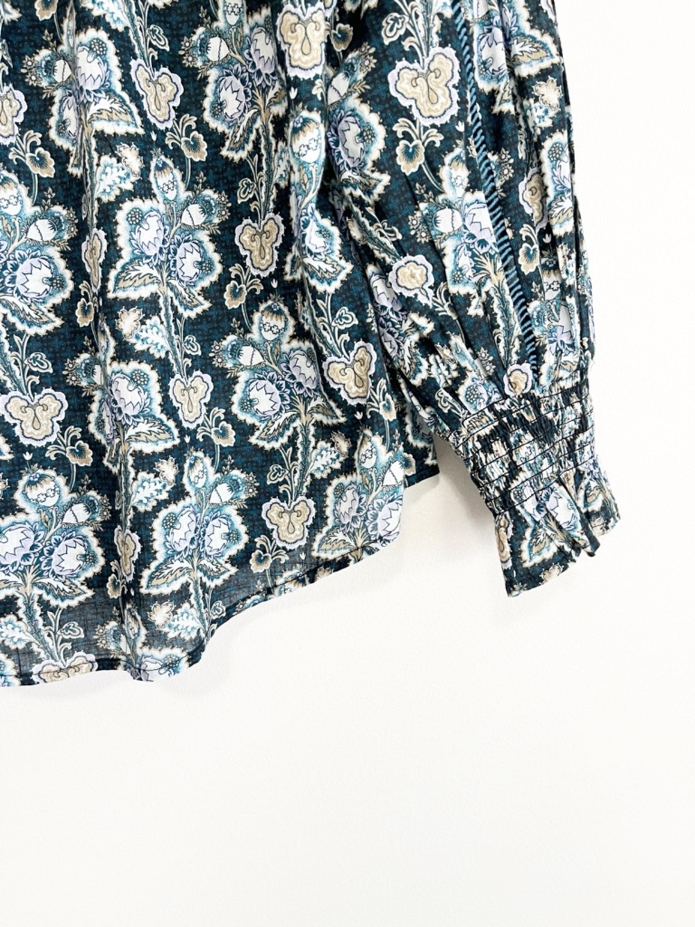 BOGO! Anthropologie Cotton Pintuck Peasant Blouse Blue Floral Motif XXS - Picture 9 of 11